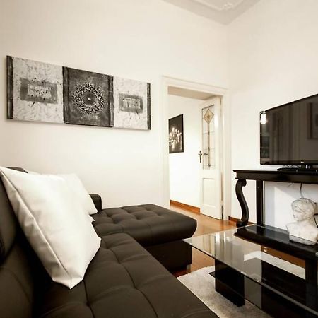 Banchi - Classic Apartment Between Navona And Campo Dei Fiori Rome Luaran gambar