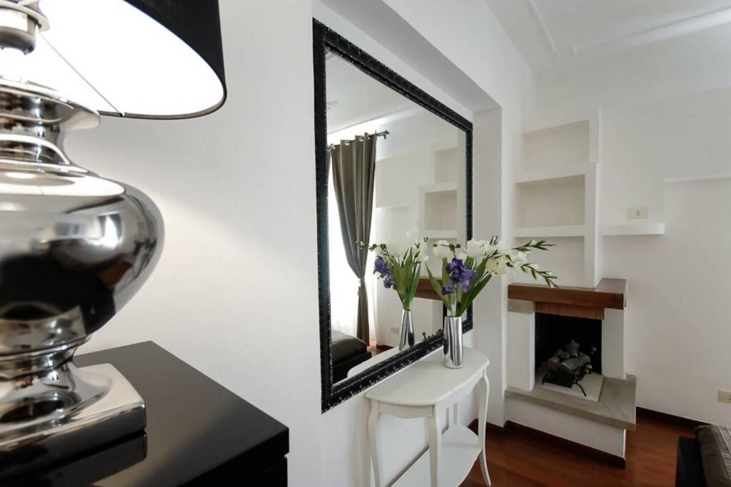 Banchi - Classic Apartment Between Navona And Campo Dei Fiori Rome Luaran gambar