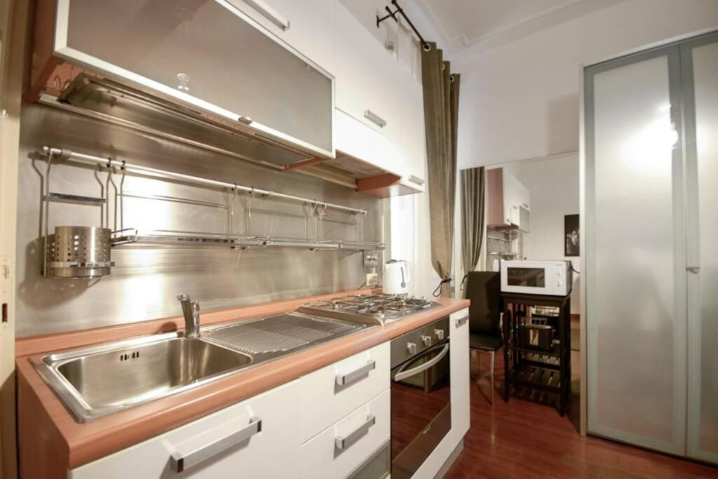 Banchi - Classic Apartment Between Navona And Campo Dei Fiori Rome Luaran gambar