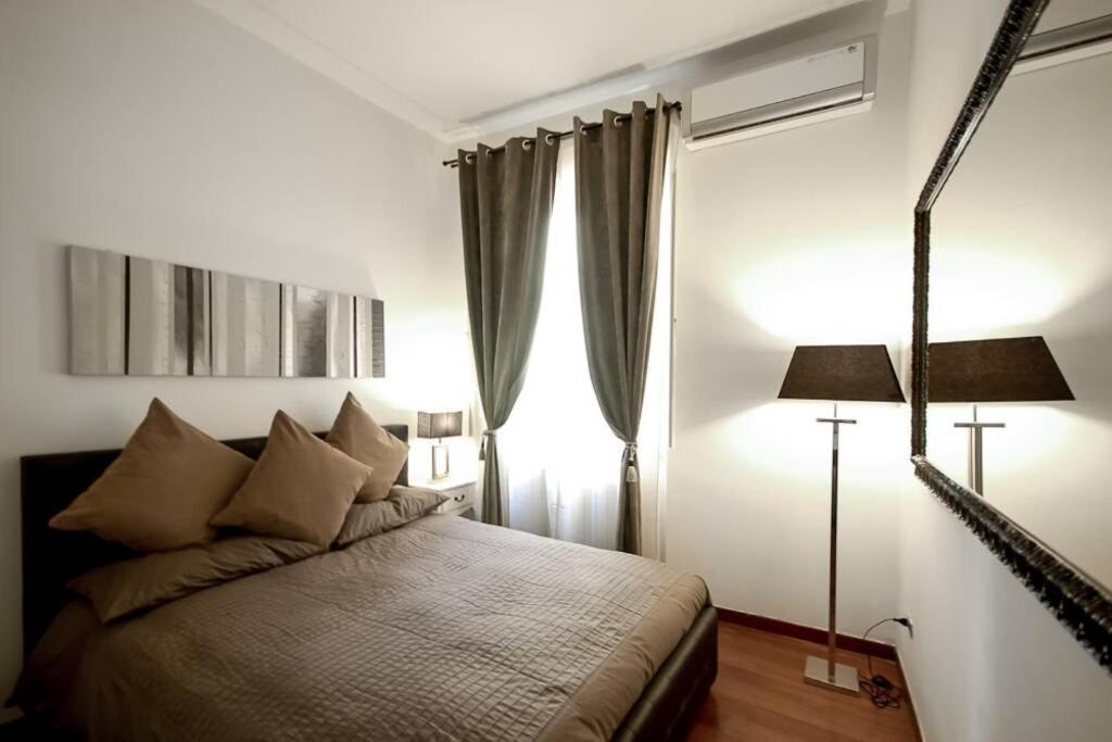 Banchi - Classic Apartment Between Navona And Campo Dei Fiori Rome Luaran gambar